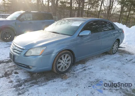 2005 Toyota Avalon Limited из США, поврежденный, VIN 4T1BK36B35U053610